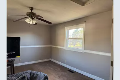 5392 Walters Street NE, East Canton, OH 44730 - Photo 5