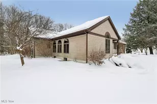 6023 Pioneer Trail, Hiram, OH 44234 - Photo 47