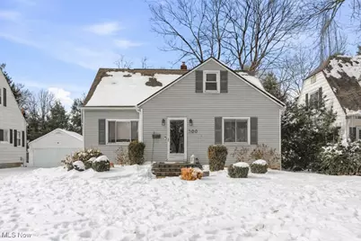 300 Melbourne Avenue, Akron, OH 44313 - Photo 1