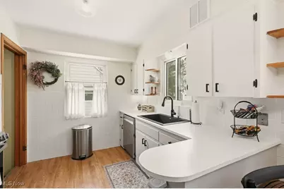 300 Melbourne Avenue, Akron, OH 44313 - Photo 17