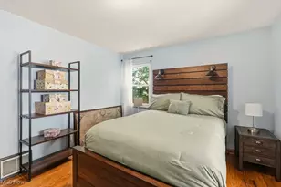 300 Melbourne Ave, Akron, OH 44313 - Photo 13