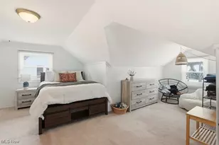 300 Melbourne Ave, Akron, OH 44313 - Photo 27