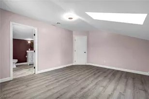 10831 Chillicothe Rd, Kirtland, OH 44094 - Photo 21