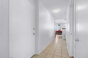 11850 Edgewater Dr, Oakwood, OH 44107 - Photo 5