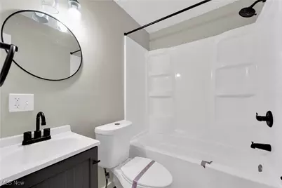 2016 Green Road, Loveland, OH 44121 - Photo 15