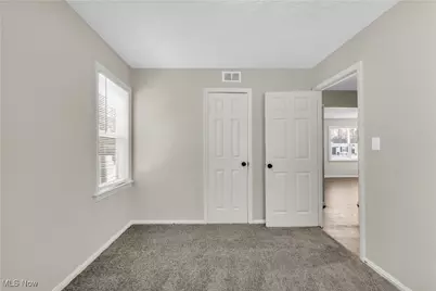 2016 Green Road, Loveland, OH 44121 - Photo 13