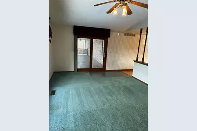 215 Pebble Dr, Marietta, OH 45750 - Photo 13