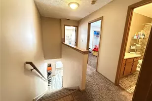 1113 Smithfarm Ave, Akron, OH 44305 - Photo 15