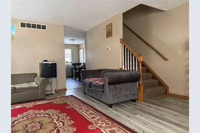 1113 Smithfarm Avenue, Akron, OH 44305 - Photo 3