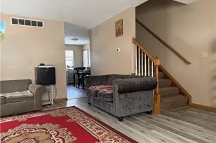 1113 Smithfarm Ave, Akron, OH 44305 - Photo 3