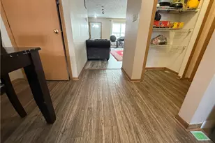 1113 Smithfarm Ave, Akron, OH 44305 - Photo 11