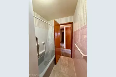 7931 Service Street, Masury, OH 44438 - Photo 17