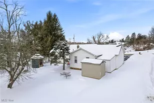 1287 W Pine Lake Rd, Salem, OH 44460 - Photo 9