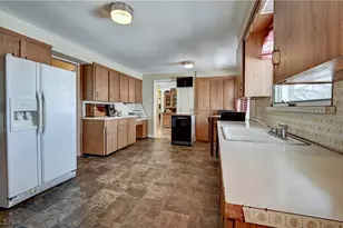 3419 Fredericksburg Rd, Wooster, OH 44691 - Photo 29