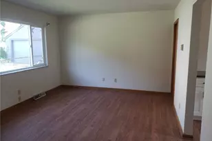 1196 Knox Ave, Akron, OH 44314 - Photo 5