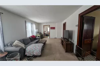 12246 Mantua Center Road, Mantua, OH 44255 - Photo 11