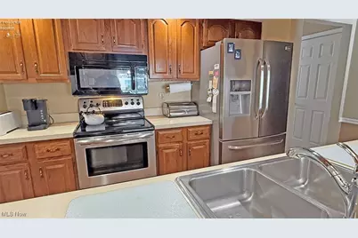 317 Chevy Drive, Huron, OH 44839 - Photo 7