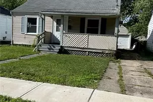 13612 Bennington Ave, Loveland, OH 44135 - Photo 1