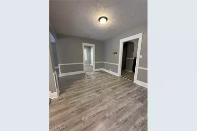 5303 Kohout Street, Maple Heights, OH 44137 - Photo 7