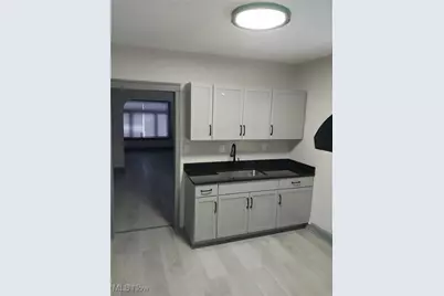 13901 Chapelside Avenue, Loveland, OH 44120 - Photo 5