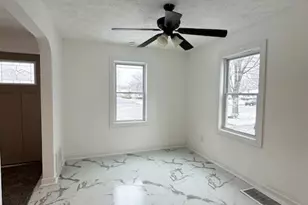 513 Gulf Rd, Elyria, OH 44035 - Photo 9