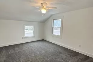 513 Gulf Rd, Elyria, OH 44035 - Photo 13