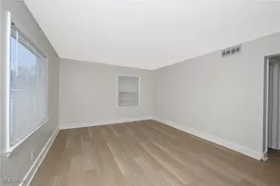 2155 Bailey Rd, Cuyahoga Falls, OH 44221 - Photo 9