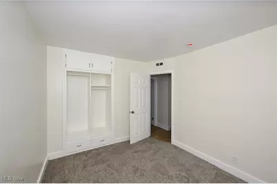 2155 Bailey Road, Cuyahoga Falls, OH 44221 - Photo 25