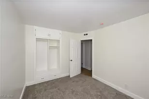 2155 Bailey Rd, Cuyahoga Falls, OH 44221 - Photo 25