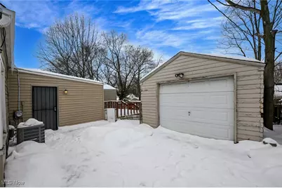 2155 Bailey Road, Cuyahoga Falls, OH 44221 - Photo 5