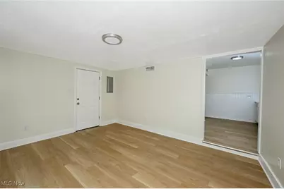 2155 Bailey Road, Cuyahoga Falls, OH 44221 - Photo 15