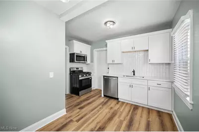 2258 Northland Avenue #UP, Oakwood, OH 44107 - Photo 9