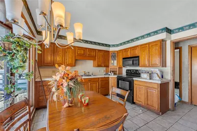 381 Boston Mills, Hudson, OH 44236 - Photo 19