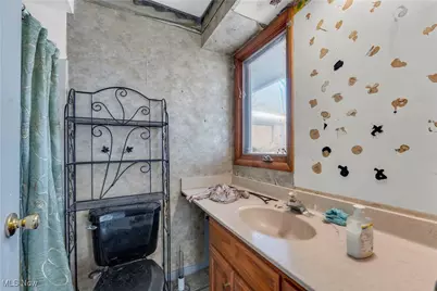 381 Boston Mills, Hudson, OH 44236 - Photo 23