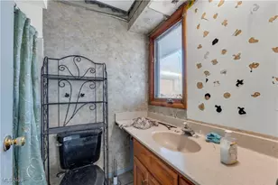 381 Boston Mills, Hudson, OH 44236 - Photo 23