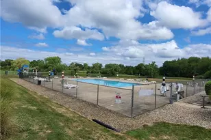 864 Kirkwall Dr, Akron, OH 44321 - Photo 23