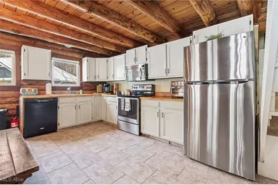 410 Apple Hill Drive N, Howard, OH 43028 - Photo 17