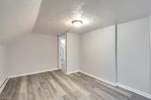 9809 Way Ave, Loveland, OH 44105 - Photo 19