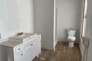 310 N Union St, Loudonville, OH 44842 - Photo 9