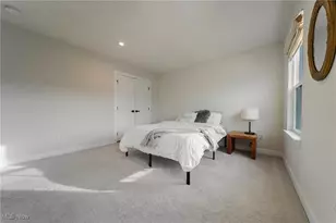 6162 James Dr, Lorain, OH 44053 - Photo 35