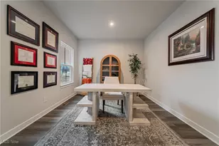 6162 James Dr, Lorain, OH 44053 - Photo 17