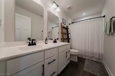 6162 James Drive, Lorain, OH 44053 - Photo 41