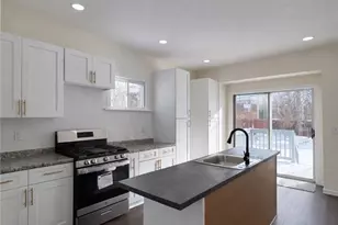 12706 Bartfield Ave, Loveland, OH 44108 - Photo 9