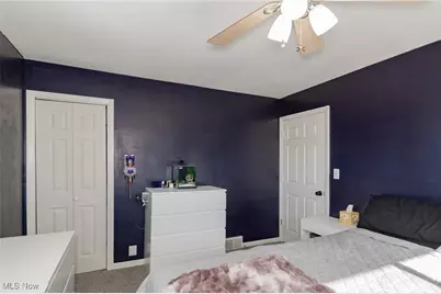 518 E 305th Street, Willowick, OH 44095 - Photo 19