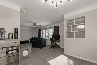 518 E 305th Street, Willowick, OH 44095 - Photo 7