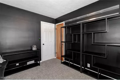 518 E 305th Street, Willowick, OH 44095 - Photo 23