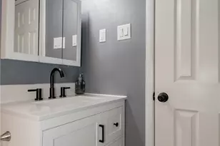 518 E 305th St, Willowick, OH 44095 - Photo 21