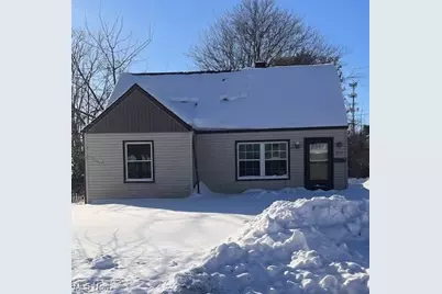 610 Elm Street, Struthers, OH 44471 - Photo 1