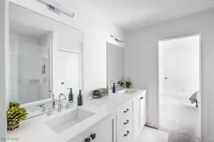 3711 Braemar Dr, Grandview Heights, OH 44147 - Photo 29