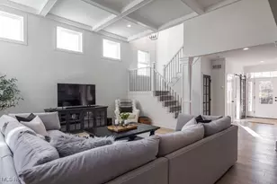 3711 Braemar Dr, Grandview Heights, OH 44147 - Photo 7